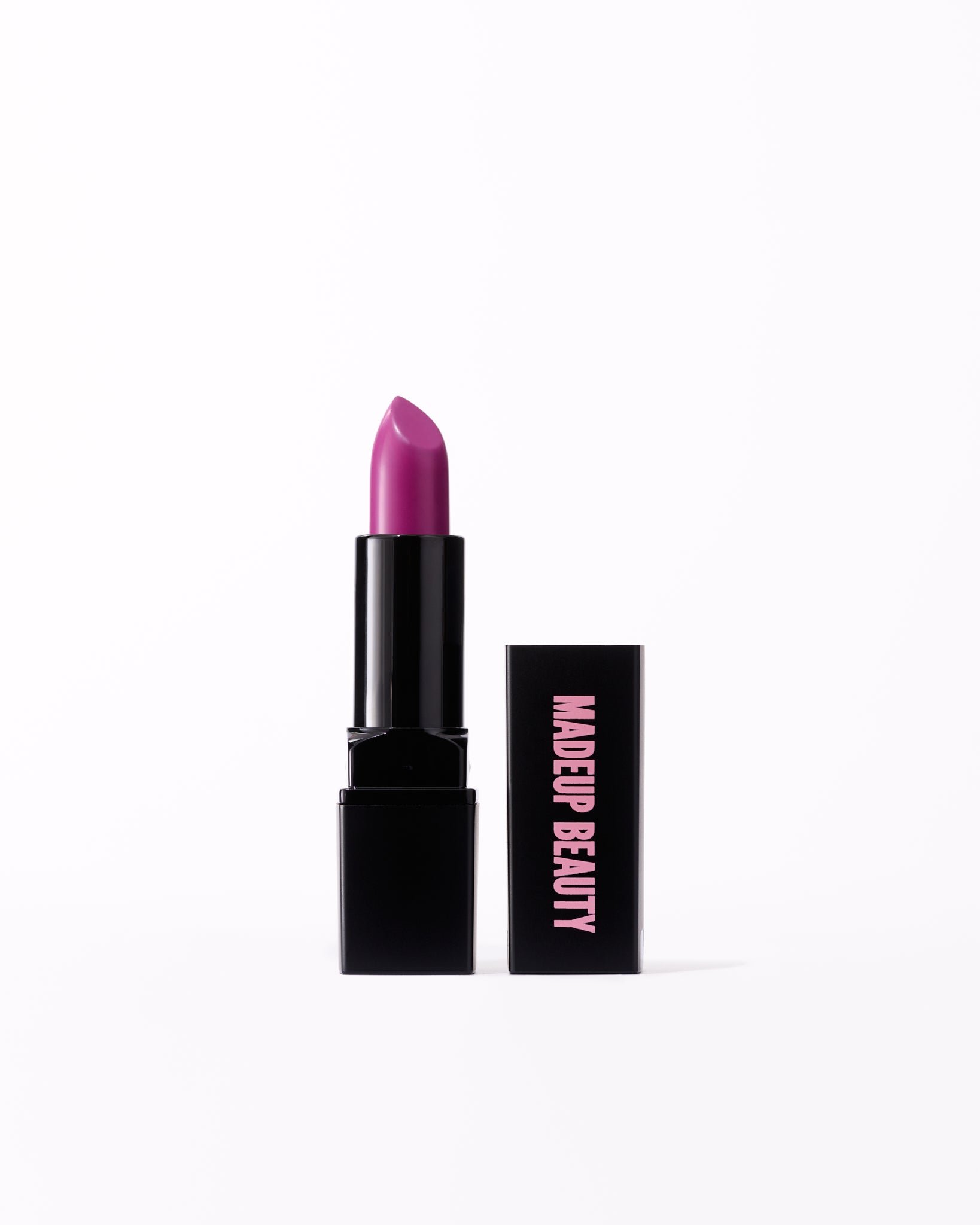 Trendsetta Lipstick | Pose